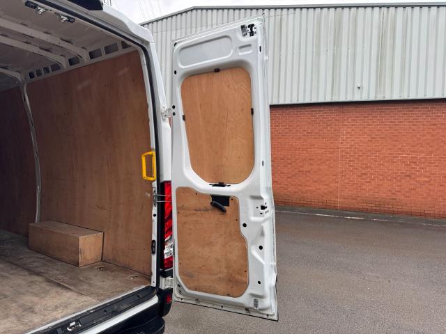 2023 Iveco Daily 2.3 High Roof Business Van 3520L WB (NV23GJE) Image 56