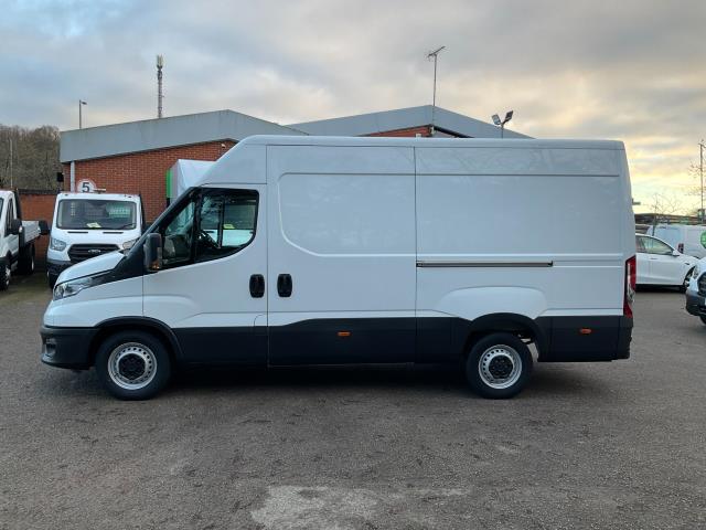 2023 Iveco Daily 2.3 High Roof Business Van 3520L Wb (NV23GJK) Image 6