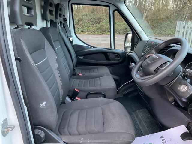 2023 Iveco Daily 2.3 High Roof Business Van 3520L Wb (NV23GJK) Image 15