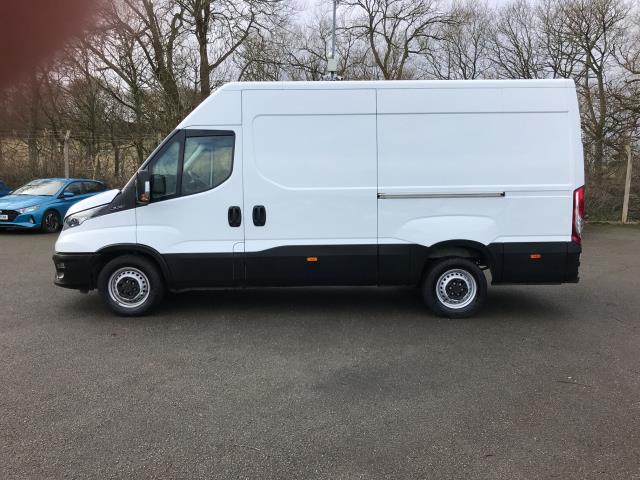 2023 Iveco Daily 2.3 High Roof Business Van 3520L Wb (NV23TXO) Image 5