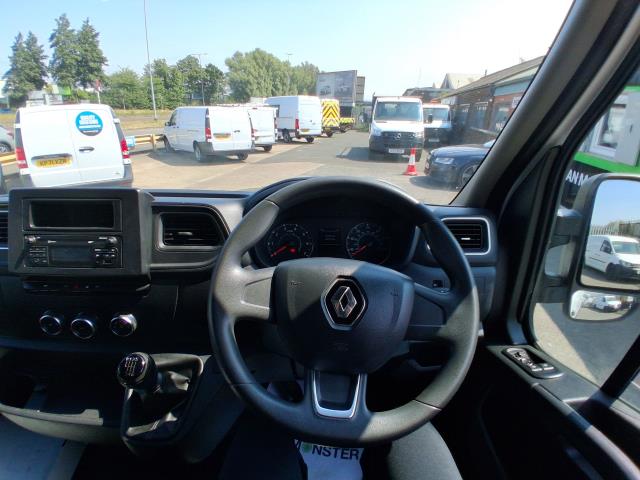 2023 Renault Master Lm35 Blue Dci 135 Advance Medium Roof Van (NV23VMX) Image 22
