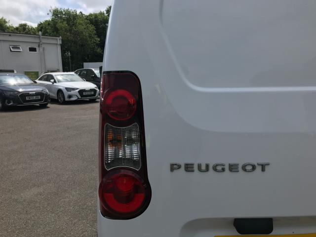 2019 Peugeot Partner L1 850 1.6 BLUEHDI 100 PROFESSIONAL (NON S/S)EURO 6 (NV68HLF) Image 12