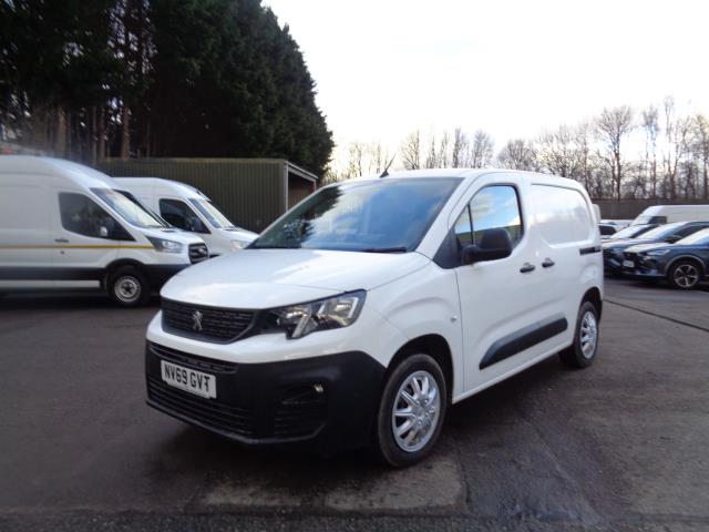 2020 Peugeot Partner 1000 1.5 Bluehdi 100 Professional Van (NV69GVT) Image 8