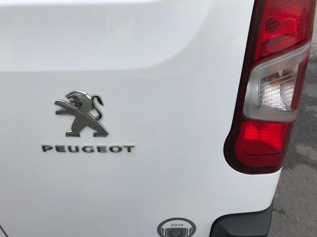 2020 Peugeot Partner L1 1000 1.5BLUE HDI 100PS PROFESSIONAL EURO 6 (NV69KXT) Image 31