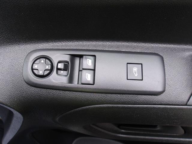 2020 Peugeot Partner 1000 1.5 Bluehdi 100 Grip Van (NV69NEO) Image 22