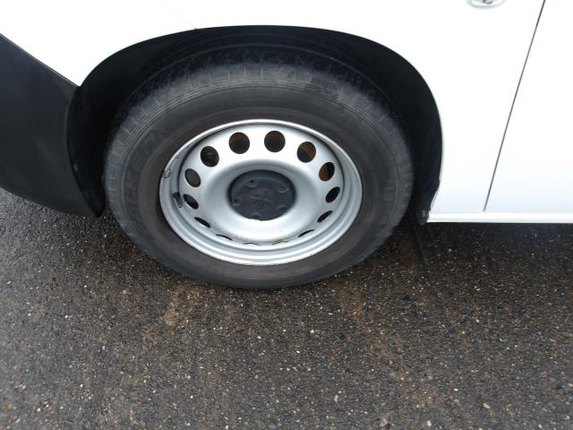 2020 Peugeot Partner 1000 1.5 Bluehdi 100 Grip Van (NV69NEO) Image 13