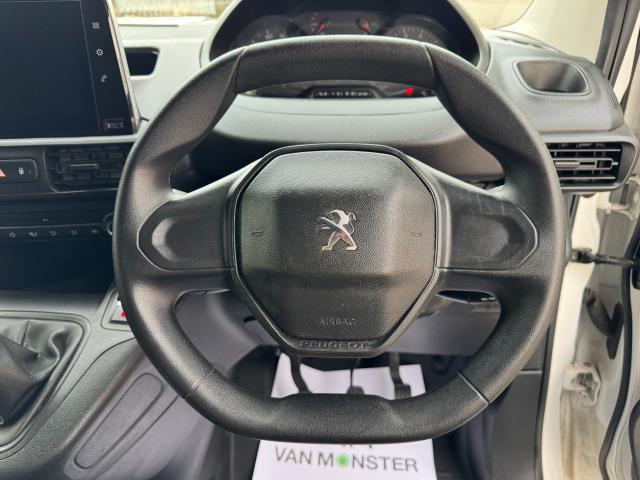 2020 Peugeot Partner L1 1000 1.5BLUE HDI 100PS PROFESSIONAL EURO 6 (NV69RBF) Image 23