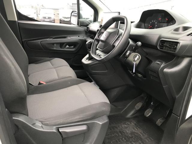 2020 Peugeot Partner L1 1000 1.5BLUE HDI 100PS PROFESSIONAL EURO 6 (NV69RBF) Image 25