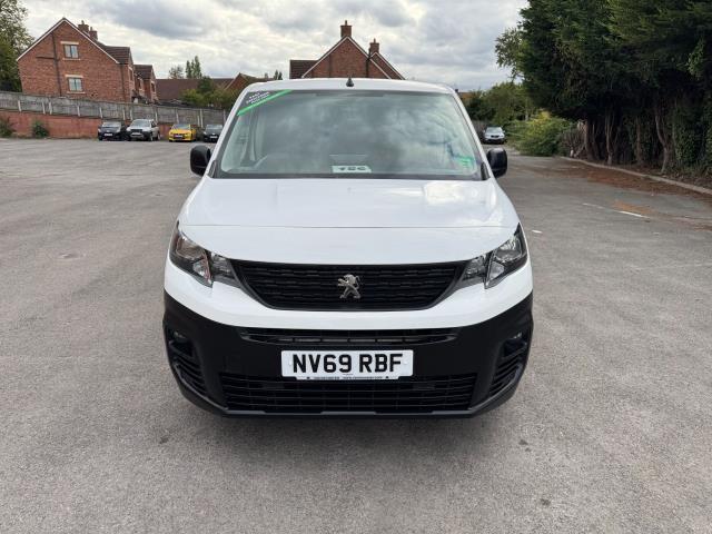 2020 Peugeot Partner L1 1000 1.5BLUE HDI 100PS PROFESSIONAL EURO 6 (NV69RBF) Image 3