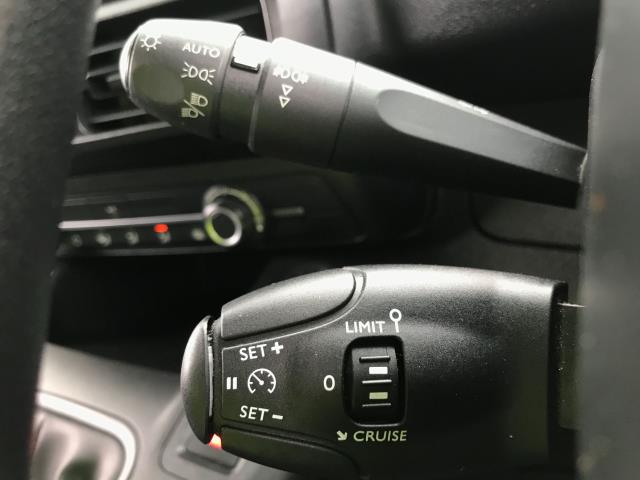 2020 Peugeot Partner L1 1000 1.5BLUE HDI 100PS PROFESSIONAL EURO 6 (NV69RBF) Image 37