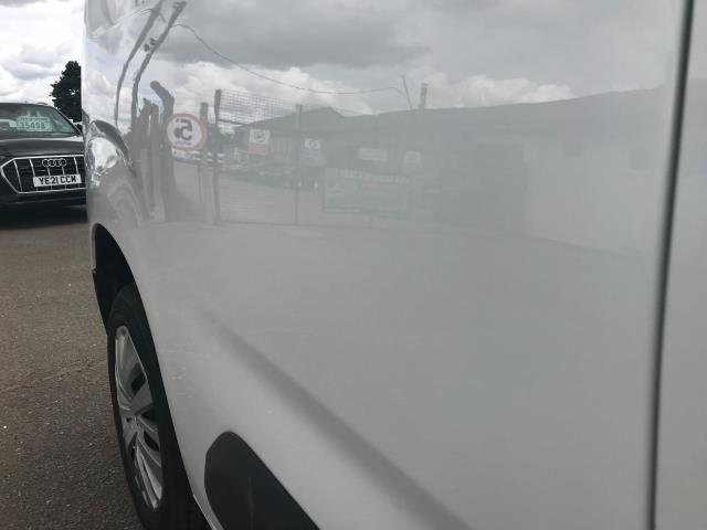 2020 Peugeot Partner 1.5 BHDI L1 Professional 75Ps Euro 6 Restricted to 69MPH (NV69SYH) Image 36