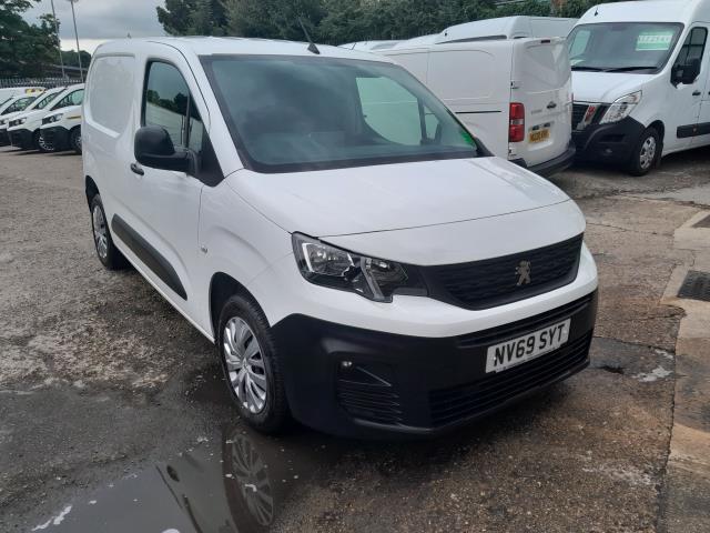 2020 Peugeot Partner 1000 1.5 Bluehdi 100 Professional Van (NV69SYT) Image 2