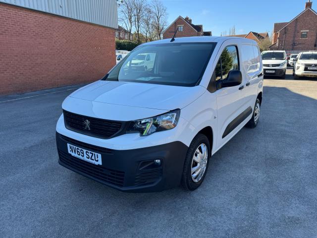 2020 Peugeot Partner 1000 1.5 Bluehdi 100 Professional Van (NV69SZU) Image 4