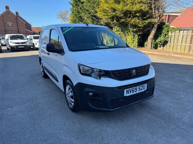 2020 Peugeot Partner 1000 1.5 Bluehdi 100 Professional Van (NV69SZU) Image 2