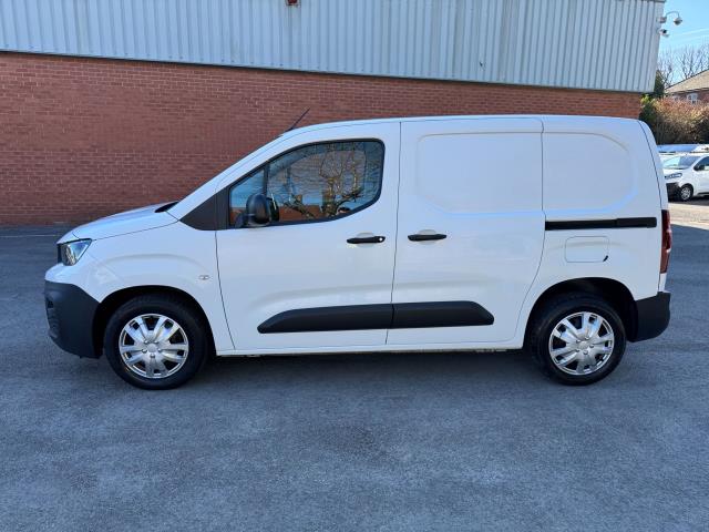 2020 Peugeot Partner 1000 1.5 Bluehdi 100 Professional Van (NV69SZU) Image 6