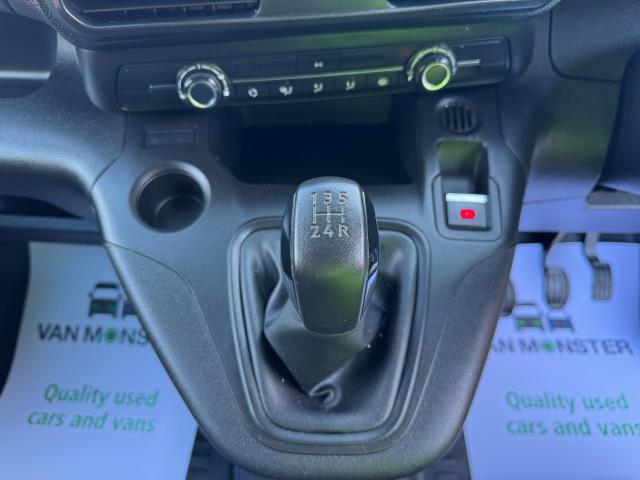 2020 Peugeot Partner 1000 1.5 Bluehdi 100 Professional Van (NV69SZU) Image 26