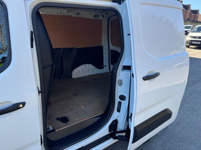 2020 Peugeot Partner 1000 1.5 Bluehdi 100 Professional Van (NV69SZU) Image 39