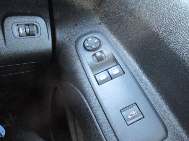 2020 Peugeot Partner 1000 1.5 Bluehdi 100 Professional Van (NV70ACF) Image 17