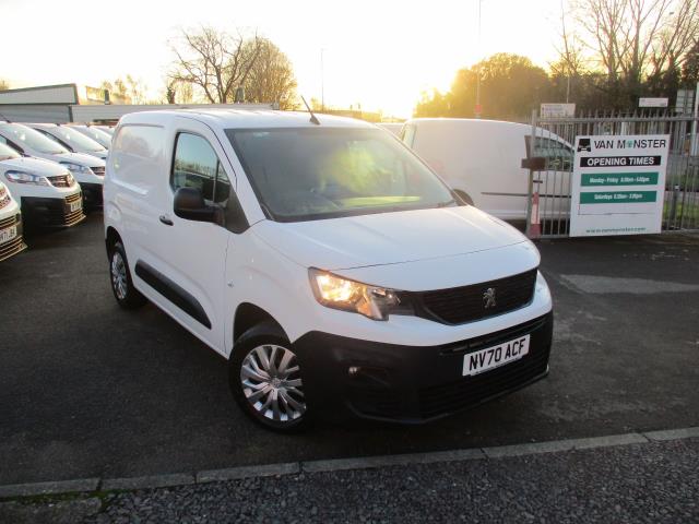 2020 Peugeot Partner 1000 1.5 Bluehdi 100 Professional Van (NV70ACF) Image 2