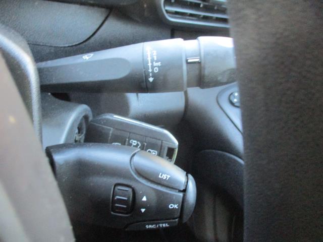 2020 Peugeot Partner 1000 1.5 Bluehdi 100 Professional Van (NV70ACF) Image 18