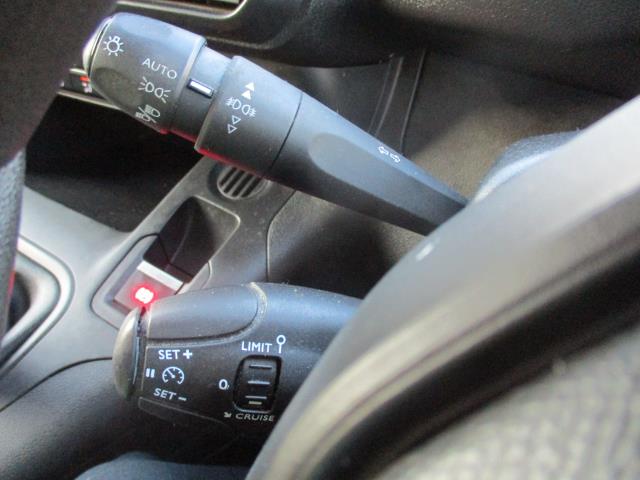 2020 Peugeot Partner 1000 1.5 Bluehdi 100 Professional Van (NV70ACF) Image 19