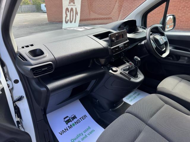 2020 Peugeot Partner 1000 1.5 Bluehdi 100 Grip Van (NV70CLX) Image 32