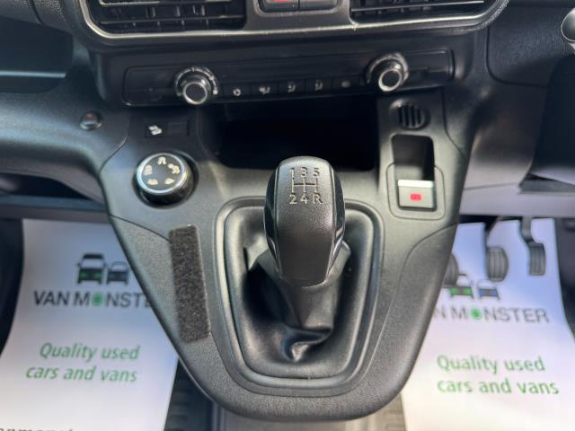 2020 Peugeot Partner 1000 1.5 Bluehdi 100 Grip Van (NV70CLX) Image 29