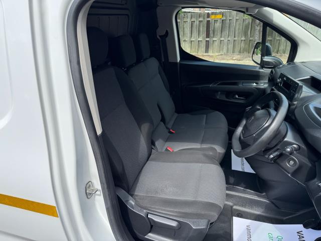 2020 Peugeot Partner 1000 1.5 Bluehdi 100 Grip Van (NV70CLX) Image 16