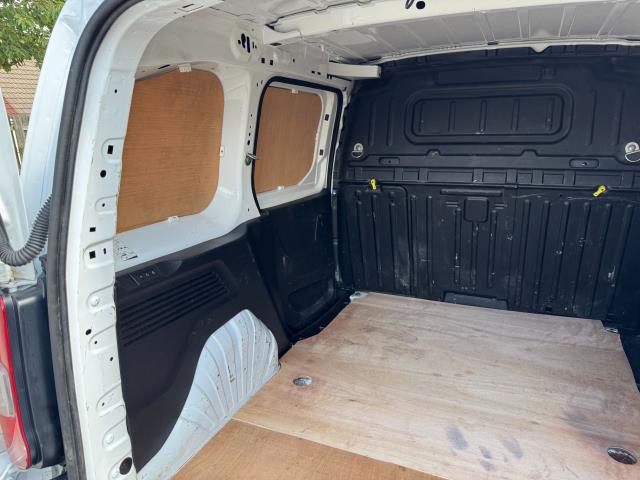 2020 Peugeot Partner 1000 1.5 Bluehdi 100 Grip Van (NV70CLX) Image 47