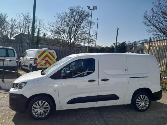 2020 Peugeot Partner 950 1.5 Bluehdi 100 Professional Van L2 (NV70CXR) Image 5