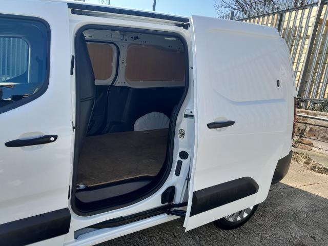 2020 Peugeot Partner 950 1.5 Bluehdi 100 Professional Van L2 (NV70CXR) Image 6