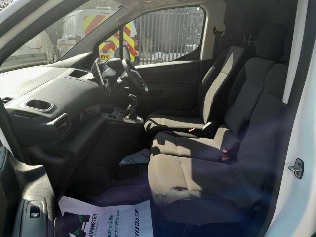 2020 Peugeot Partner 950 1.5 Bluehdi 100 Professional Van L2 (NV70CXR) Image 13