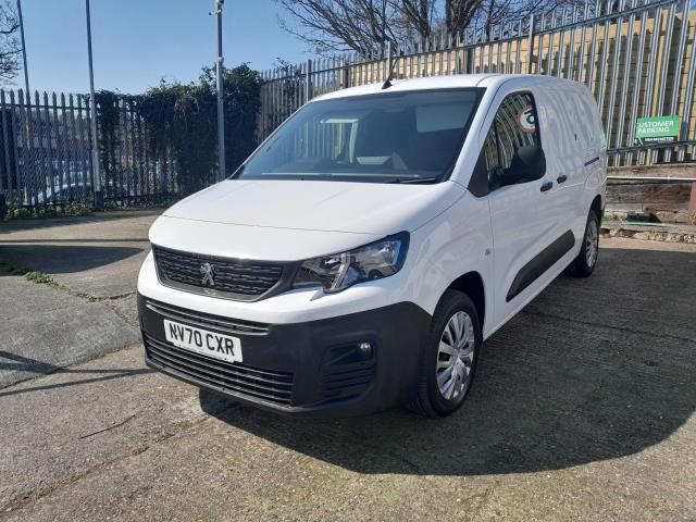 2020 Peugeot Partner 950 1.5 Bluehdi 100 Professional Van L2 (NV70CXR) Image 4