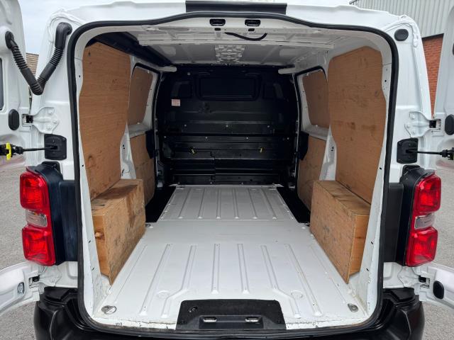 2020 Peugeot Expert 1000 1.5BLUE HDI 100PS PROFESSIONAL EURO 6 (NV70CXY) Image 51