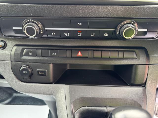 2020 Peugeot Expert 1000 1.5BLUE HDI 100PS PROFESSIONAL EURO 6 (NV70CXY) Image 29
