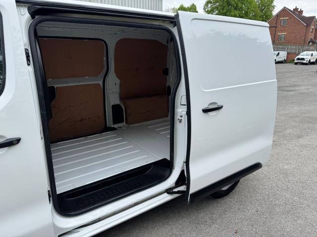 2020 Peugeot Expert 1000 1.5BLUE HDI 100PS PROFESSIONAL EURO 6 (NV70CXY) Image 45