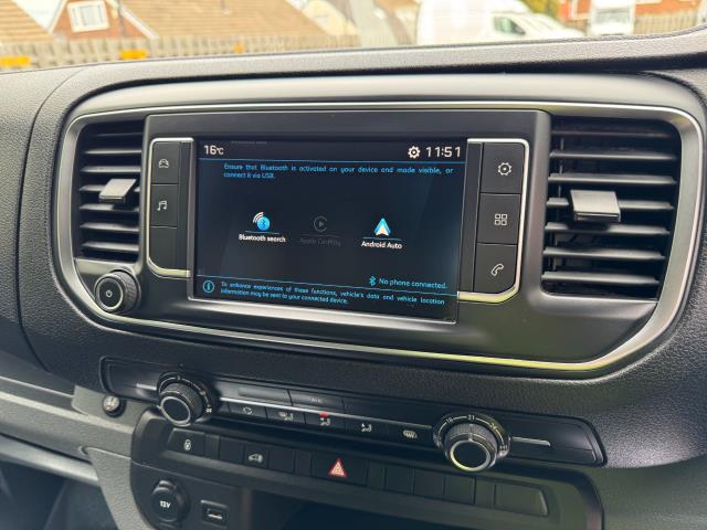 2020 Peugeot Expert 1000 1.5BLUE HDI 100PS PROFESSIONAL EURO 6 (NV70CXY) Image 28