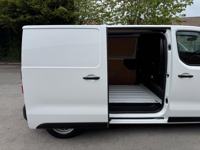 2020 Peugeot Expert 1000 1.5BLUE HDI 100PS PROFESSIONAL EURO 6 (NV70CXY) Image 49