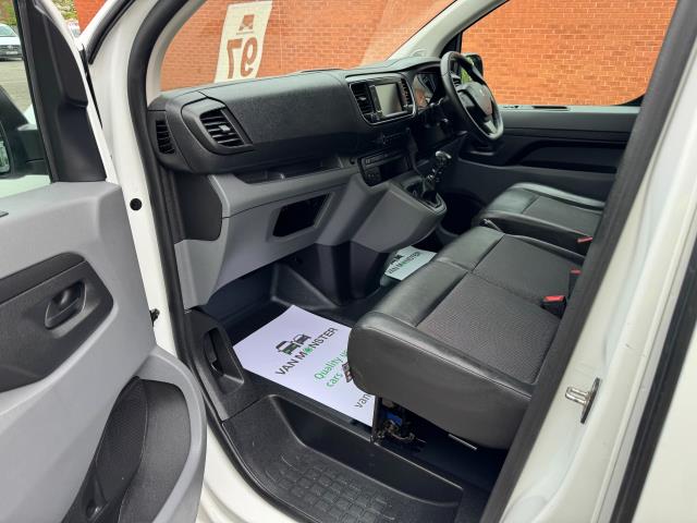 2020 Peugeot Expert 1000 1.5BLUE HDI 100PS PROFESSIONAL EURO 6 (NV70CXY) Image 32