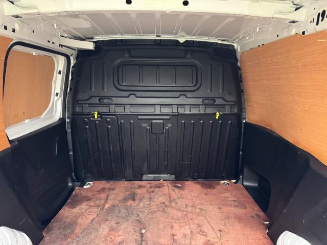 2020 Peugeot Partner 1000 1.5 Bluehdi 100 Professional Van Euro 6 (NV70DWN) Image 42