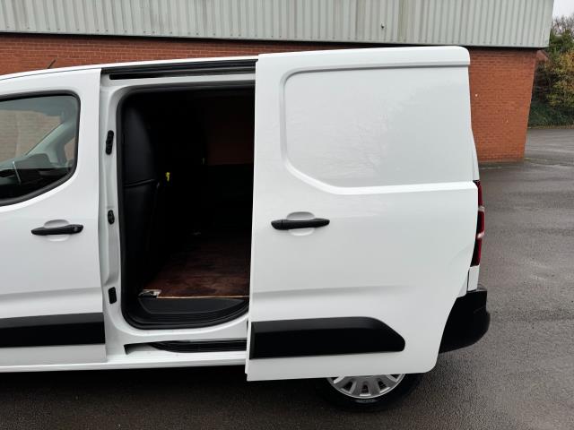 2020 Peugeot Partner 1000 1.5 Bluehdi 100 Professional Van Euro 6 (NV70DWN) Image 39