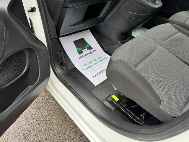 2020 Peugeot Partner 1000 1.5 Bluehdi 100 Professional Van Euro 6 (NV70DWN) Image 31