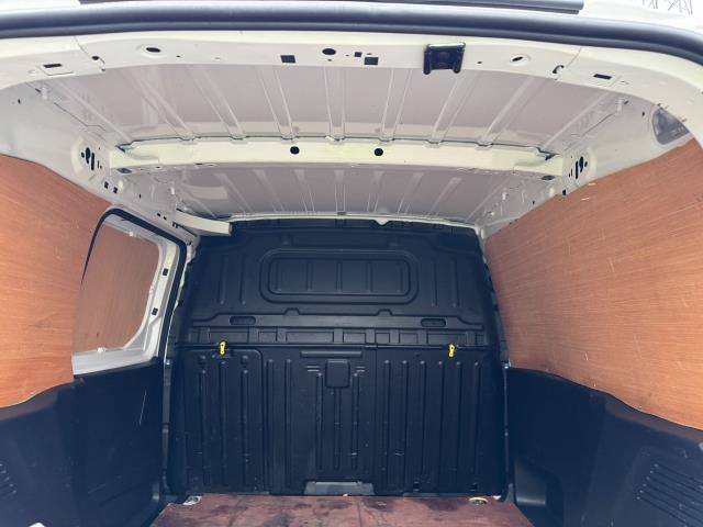 2020 Peugeot Partner 1000 1.5 Bluehdi 100 Professional Van Euro 6 (NV70DWN) Image 46