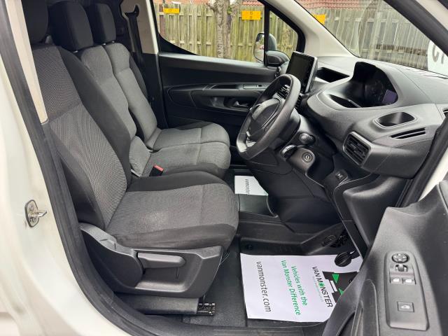 2020 Peugeot Partner 1000 1.5 Bluehdi 100 Professional Van Euro 6 (NV70DWN) Image 15