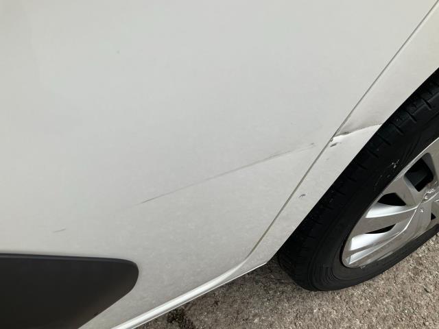 2020 Peugeot Partner 1000 1.5 Bluehdi 100 Professional Van (NV70DWU) Image 31