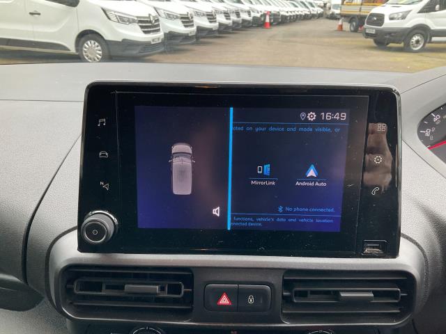 2020 Peugeot Partner 1000 1.5 Bluehdi 100 Professional Van (NV70DWU) Image 20
