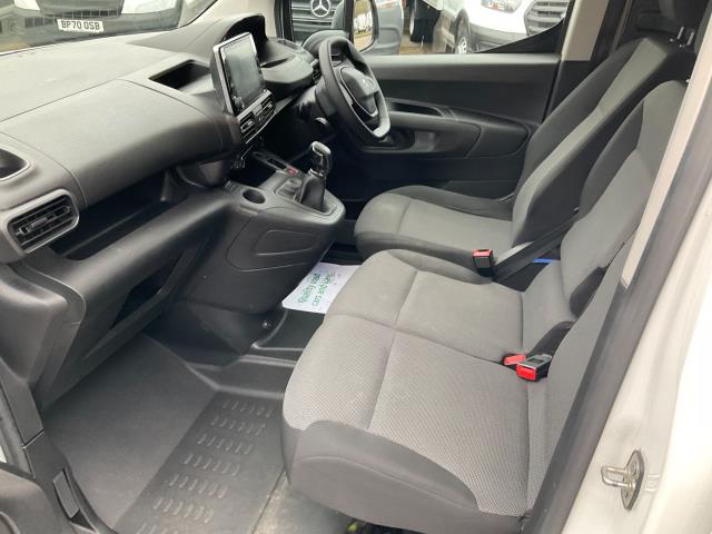2020 Peugeot Partner 1000 1.5 Bluehdi 100 Professional Van (NV70DWU) Image 6