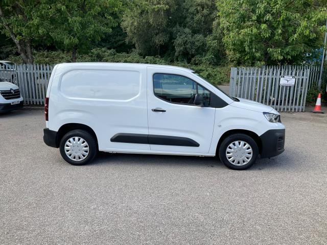2020 Peugeot Partner 1000 1.5 Bluehdi 100 Professional Van (NV70DXA) Image 15