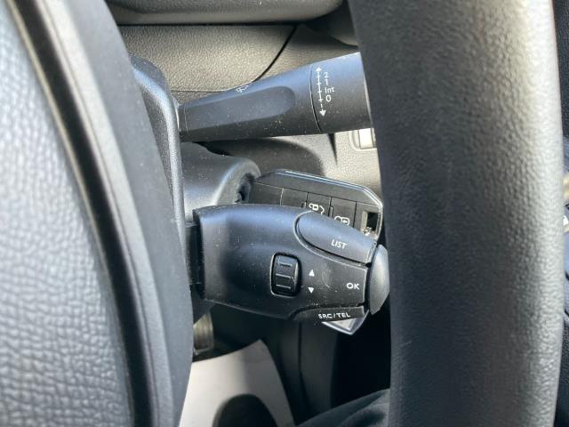 2020 Peugeot Partner 1000 1.5 Bluehdi 100 Professional Van (NV70DXA) Image 26