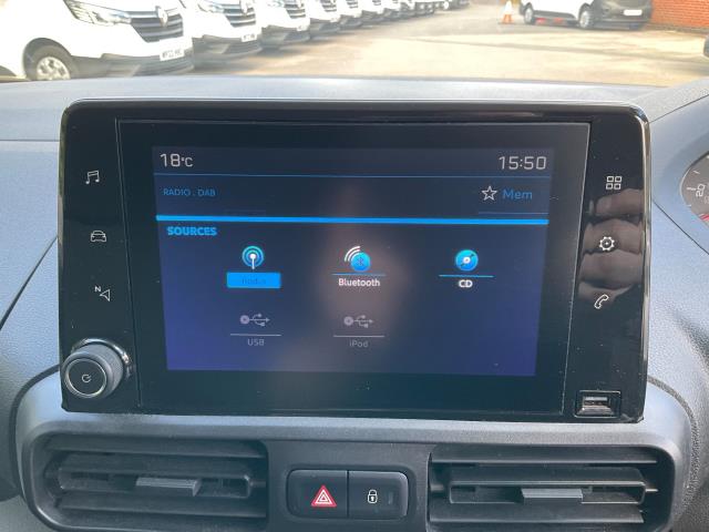 2020 Peugeot Partner 1000 1.5 Bluehdi 100 Professional Van (NV70DXA) Image 20